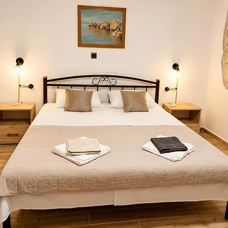 One-bedroom In The Heart Of كورتْشولا